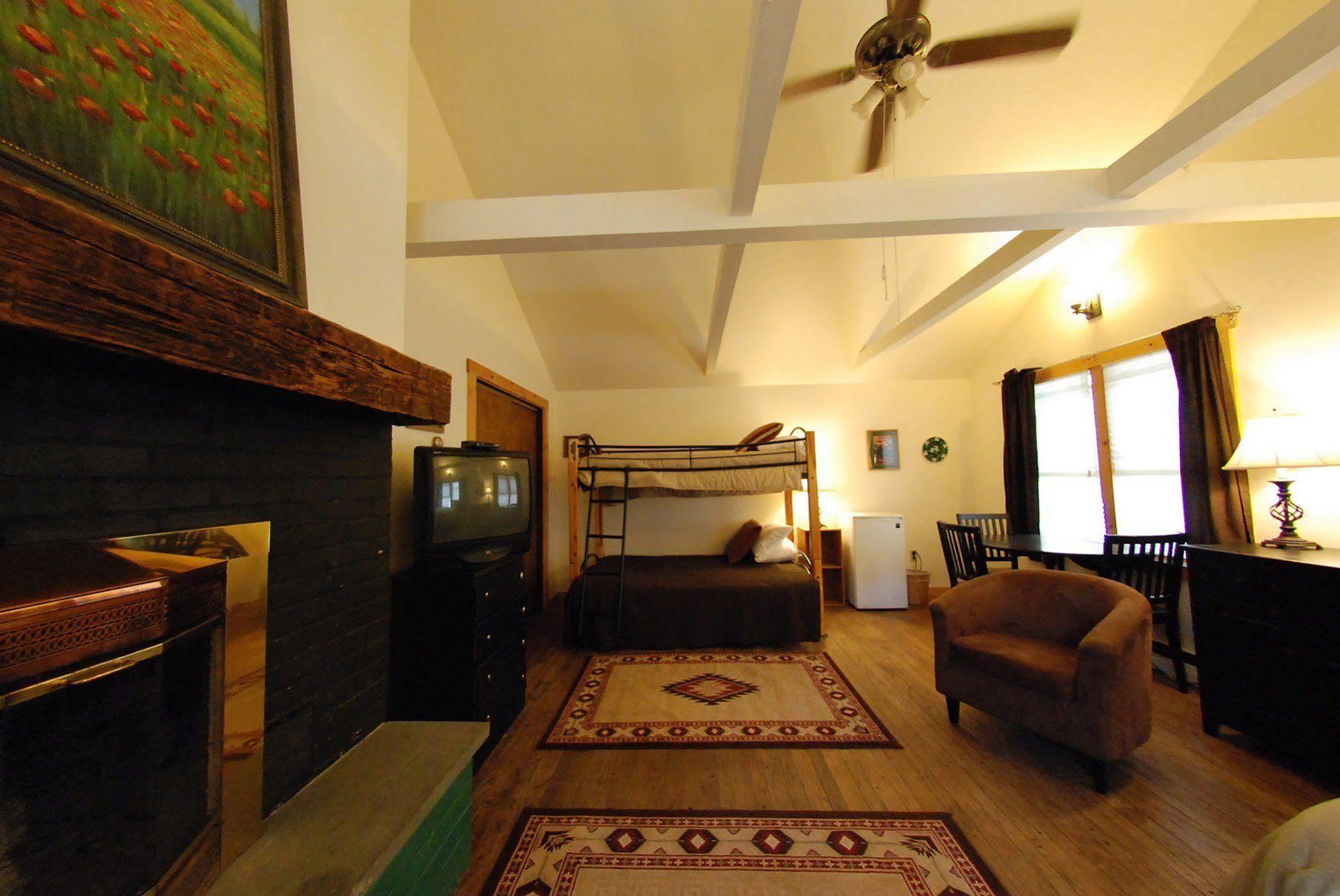 Hyde Away Inn Waitsfield Zewnętrze zdjęcie